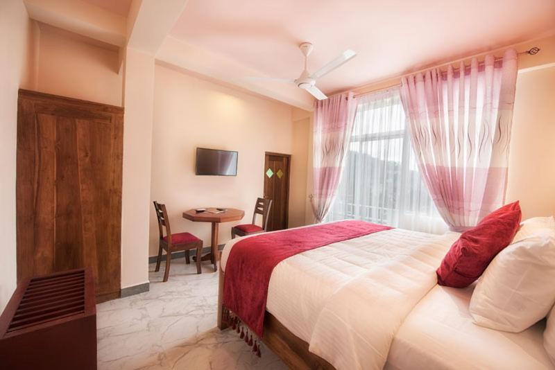 Sobaya Hotel แคนดี้ ภายนอก รูปภาพ